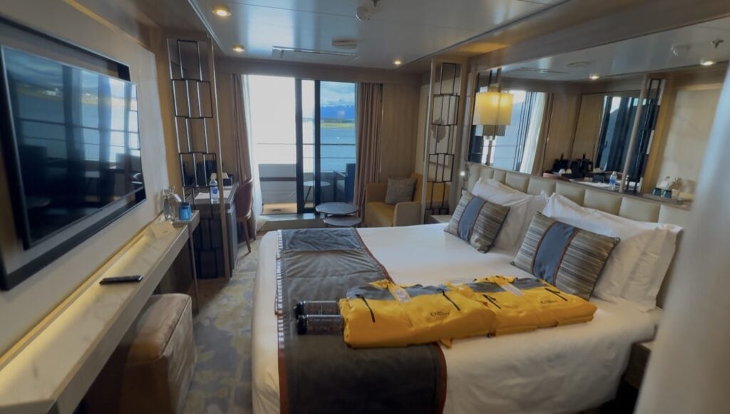 Antarctica expedition cruise ship cabin balcony stateroom.